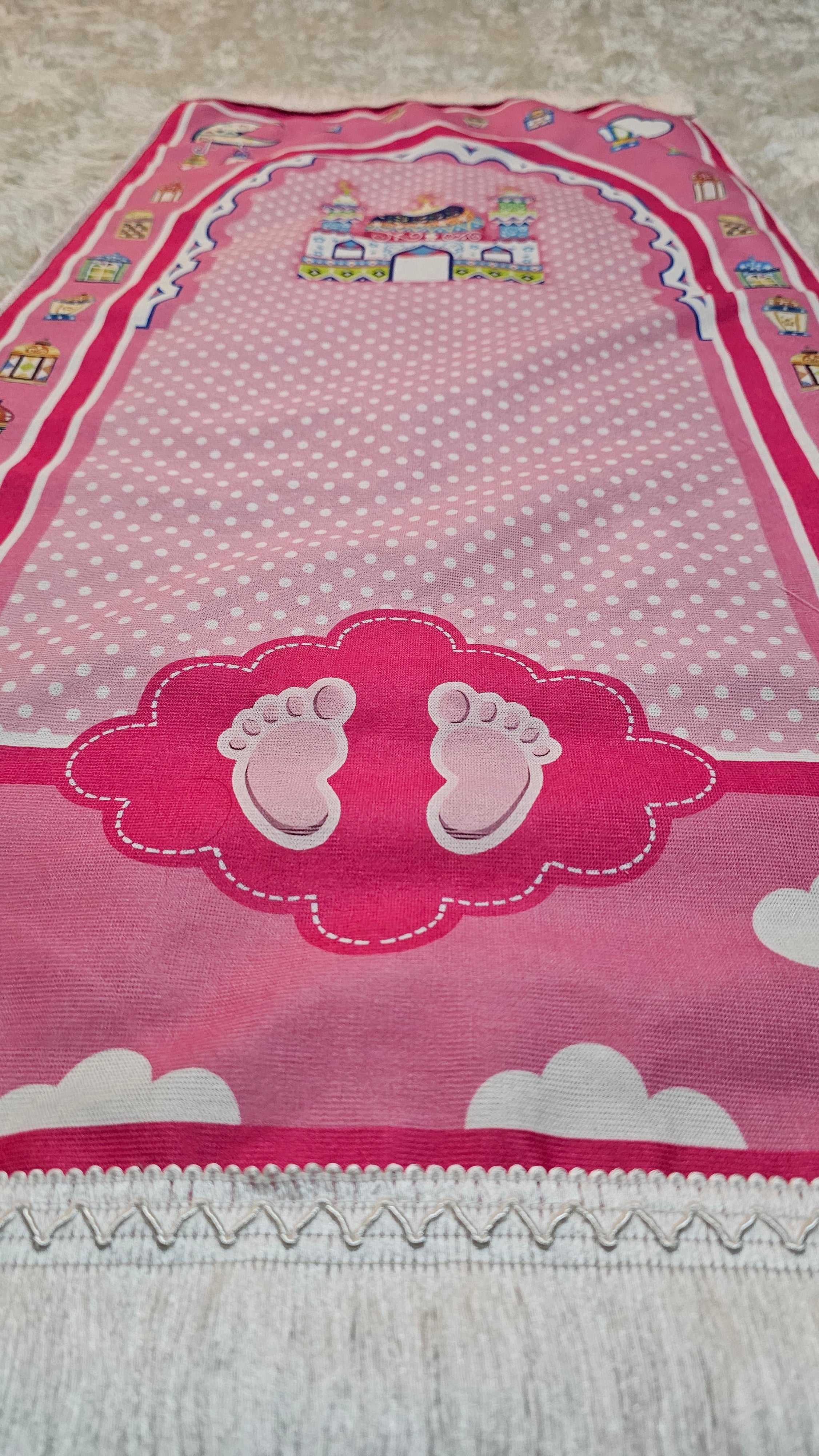 Pembe Bulutlu Seccade Tekli