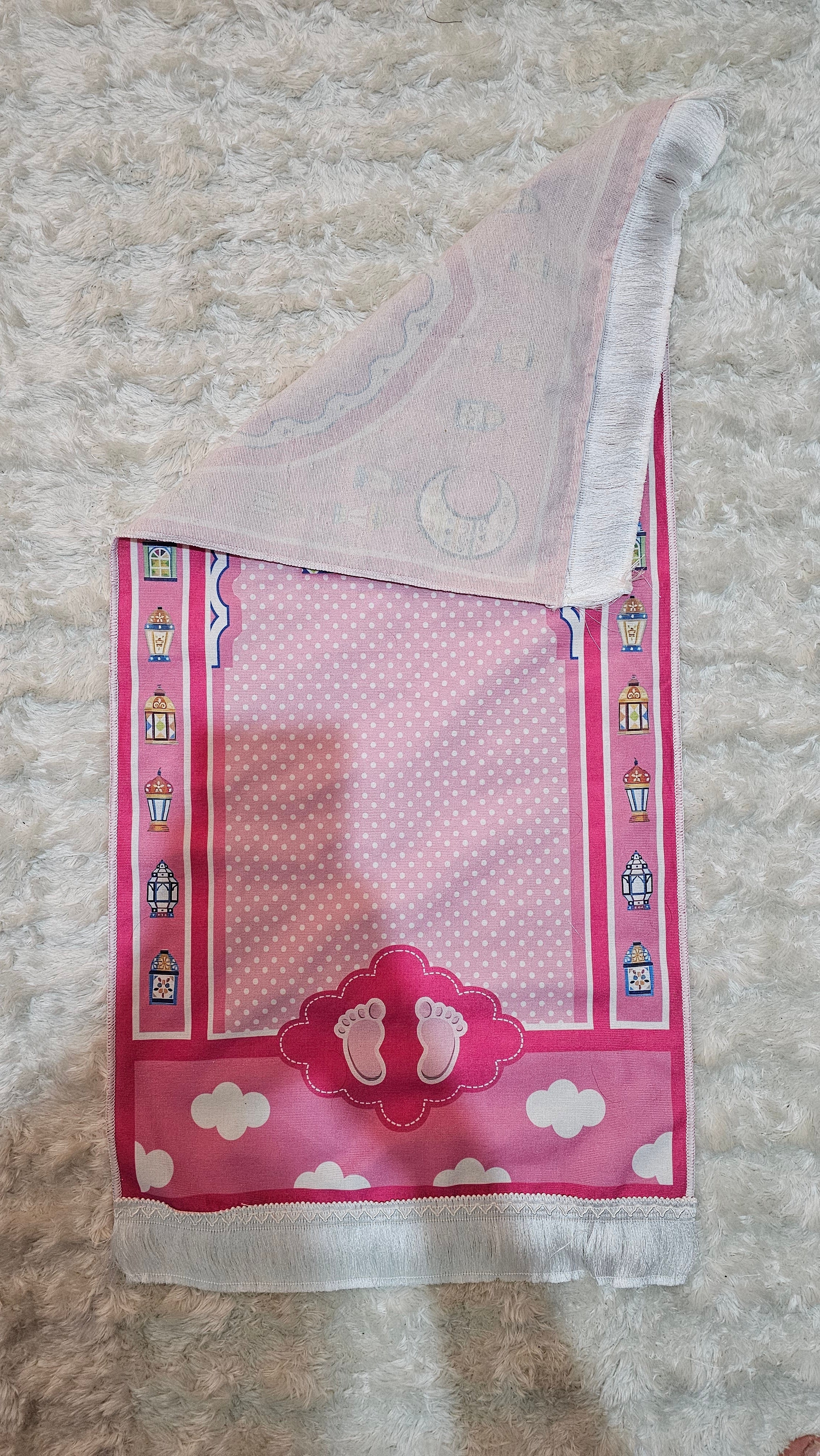 Pembe Bulutlu Seccade Tekli