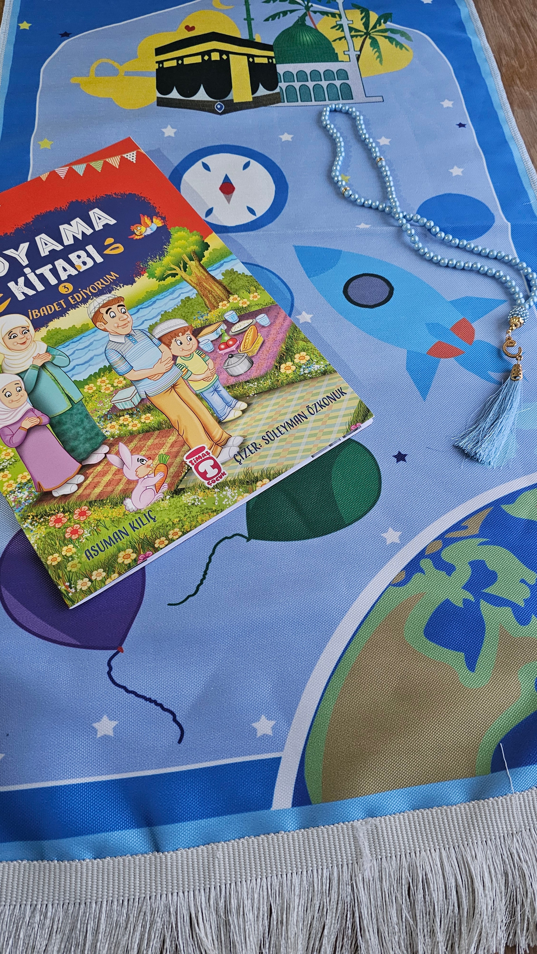 Çocuklara Namazı Sevdiren Set Uzay Temalı - Oyuncak, Tespih ve Boyama Kitabı Hediyeli